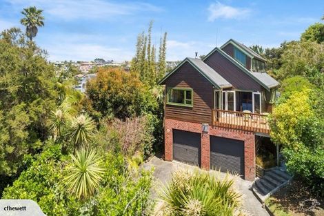 Photo of property in 1/5 Allender Drive, Torbay, Auckland, 0630
