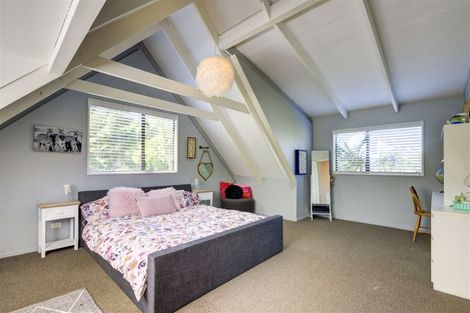 Photo of property in 19 Mckenzie Place, Waikuku Beach, 7402