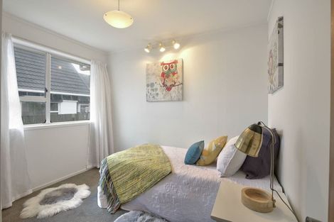 Photo of property in 33b Mccrystal Avenue, Eastern Beach, Auckland, 2012