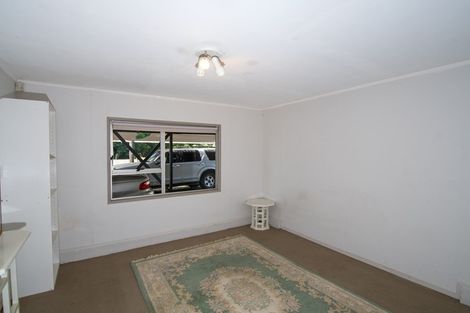 Photo of property in 16 Waikaremoana Place, Pakuranga Heights, Auckland, 2010
