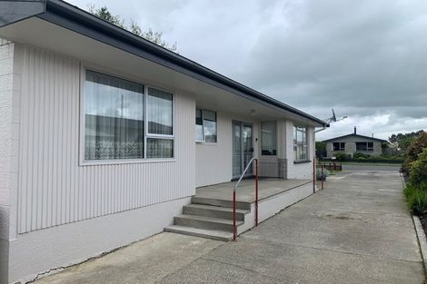 Photo of property in 10 Moa Place, Gore, 9710