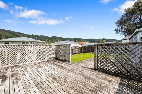 Photo of property in 37 Rata Street, Wainuiomata, Lower Hutt, 5014