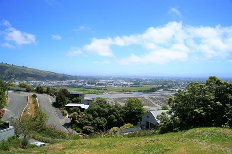 Photo of property in 97 Cannon Hill Crescent, Mount Pleasant, Christchurch, 8081