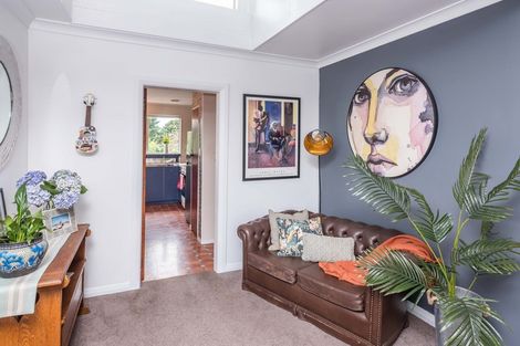 Photo of property in 11 Karaka Grove, Raumati Beach, Paraparaumu, 5032