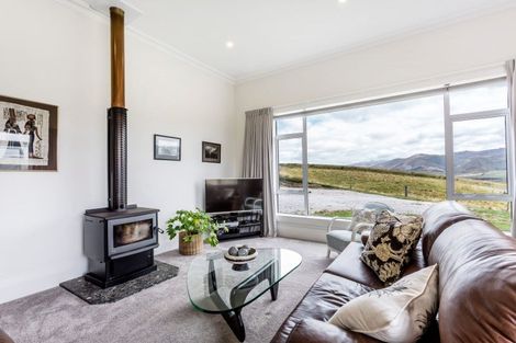 Photo of property in 67 Macraes Road, Waynes, Palmerston, 9483