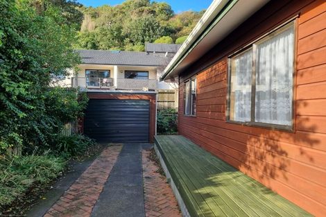 Photo of property in 108a Mana Esplanade, Paremata, Porirua, 5026