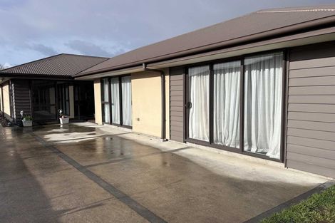 Photo of property in 194 Burwood Road, Burwood, Christchurch, 8083