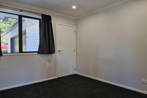 Photo of property in 21 Sycamore Grove, Lower Vogeltown, New Plymouth, 4310