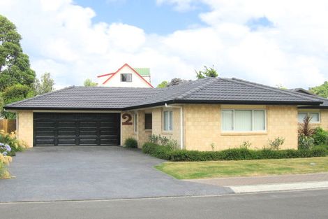 Photo of property in 2 Sapphire Grove, Birchville, Upper Hutt, 5018