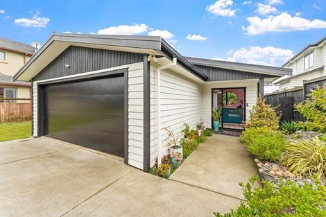 Photo of property in 44 Midshipman Court, Gulf Harbour, Whangaparaoa, 0930