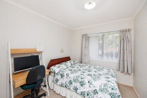 Photo of property in 1/11 Woodfield Avenue, Roslyn, Palmerston North, 4414