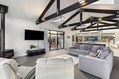 Photo of property in 58 Rodeo Drive, Kelvin Grove, Palmerston North, 4414