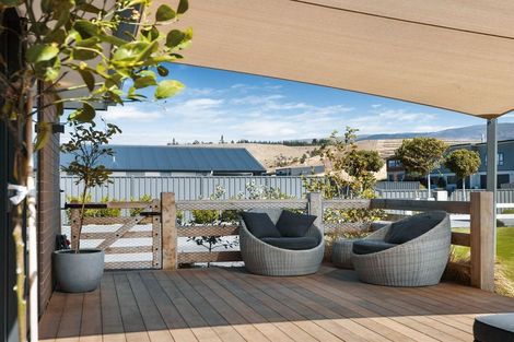 Photo of property in 78 Stratford Drive, Mount Pisa, Cromwell, 9383