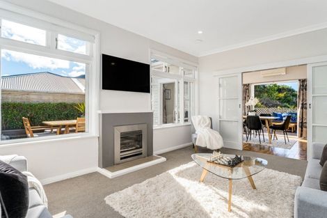 Photo of property in 23 Lucknow Terrace, Khandallah, Wellington, 6035