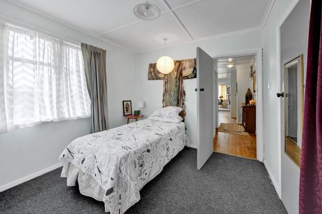 Photo of property in 30 Leicester Street, Patea, 4520