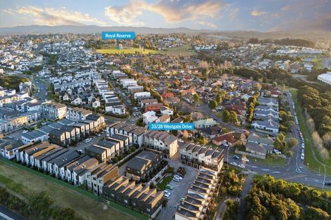 Photo of property in 33/28 Westgate Drive, Westgate, Auckland, 0614