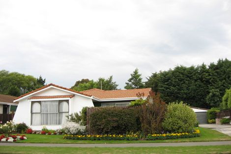 Photo of property in 70 Waratah Street, Avondale, Christchurch, 8061