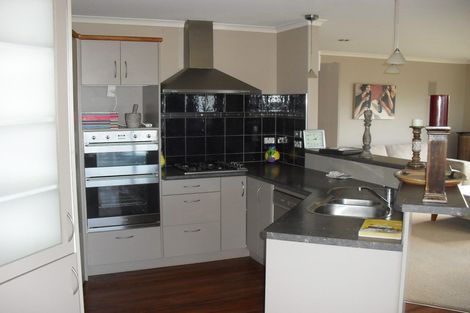 Photo of property in 18 Maggie Place, Ohauiti, Tauranga, 3112