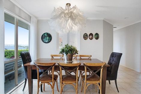 Photo of property in 113 Tauranga Place, Orewa, 0931