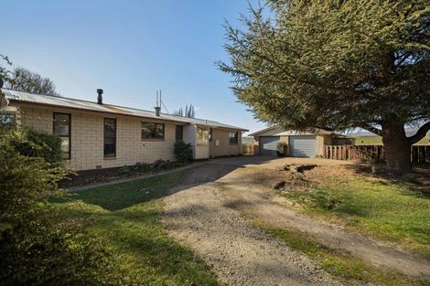 Photo of property in 2915 Tarras-cromwell Road, Tarras, Cromwell, 9383