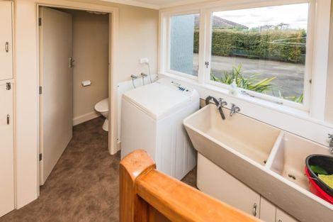 Photo of property in 4 Hillside Terrace, Saint Johns Hill, Whanganui, 4500