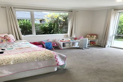 Photo of property in 50 Intrepid Crescent, Beachlands, Auckland, 2018