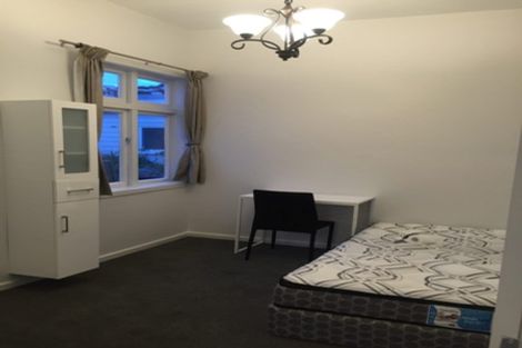 Photo of property in 7 Fallowfield Avenue, Mount Victoria, Wellington, 6011