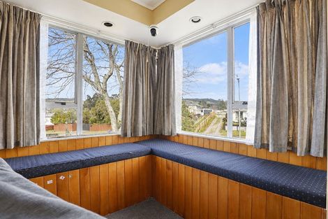 Photo of property in 11 Crystal Place, Pukehangi, Rotorua, 3015