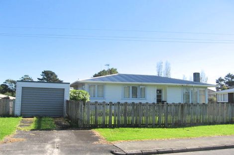 Photo of property in 18 Bolton Place, Otara, Auckland, 2023