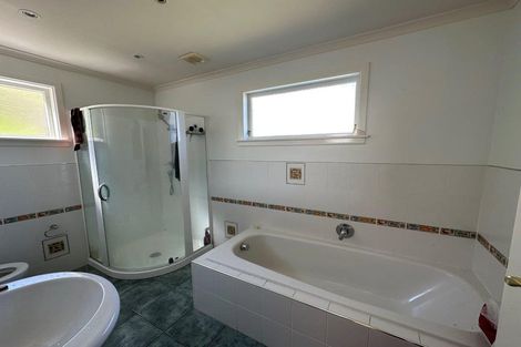 Photo of property in 22 Newhaven Terrace, Mairangi Bay, Auckland, 0630