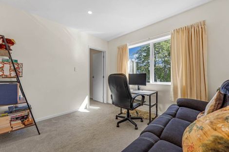 Photo of property in 45c Rangeview Road, Sunnyvale, Auckland, 0612