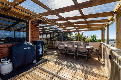 Photo of property in 1b Silvan Place, Bell Block, New Plymouth, 4312