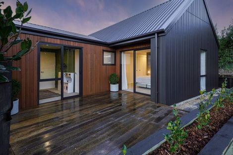 Photo of property in 1 Eaglesfield Close, Westmorland, Christchurch, 8025