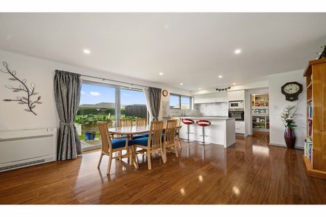 Photo of property in 37 Koura Drive, Rangiora, 7400