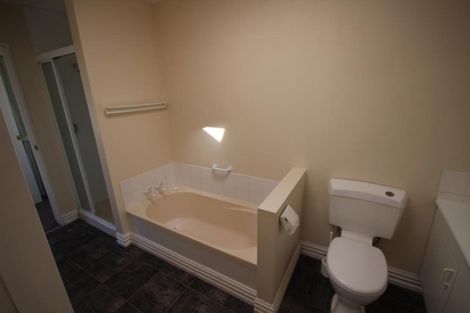 Photo of property in 16g Hobson Street, Thorndon, Wellington, 6011