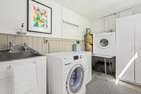 Photo of property in 2 Earl Street, Hillsborough, Christchurch, 8022