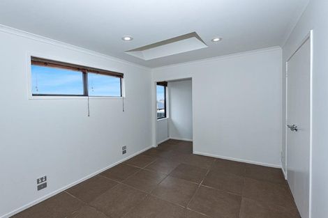 Photo of property in 38 Key West Drive, One Tree Point, 0118