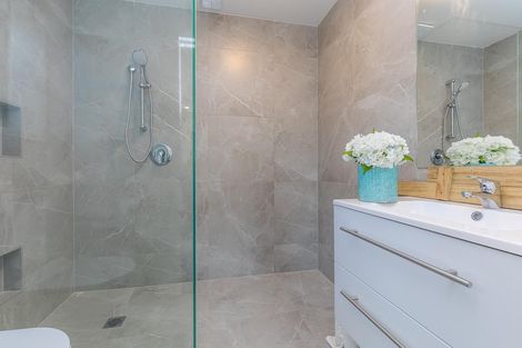 Photo of property in 2/38 Dominion Street, Takapuna, Auckland, 0622