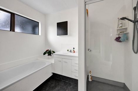 Photo of property in 22 Fantham Street, Hawera, 4610