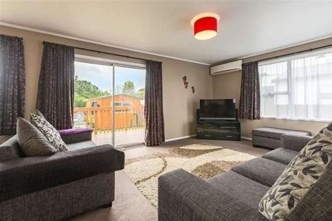 Photo of property in 315 Swanson Road, Ranui, Auckland, 0612