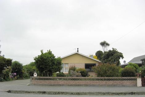 Photo of property in 15 Grove Street, Tinwald, Ashburton, 7700