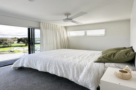 Photo of property in 94e Bay Street, Red Beach, 0932