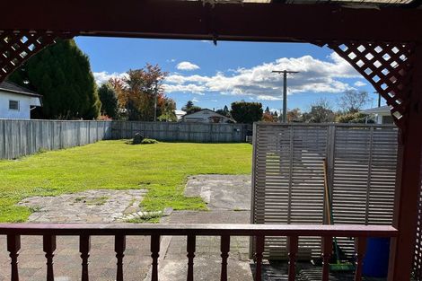 Photo of property in 33a Kawaha Point Road, Fairy Springs, Rotorua, 3015