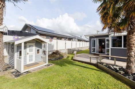 Photo of property in 15 Livingstone Avenue, Nawton, Hamilton, 3200