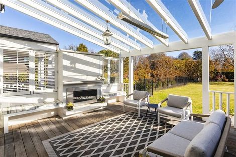 Photo of property in 11 Pentlow Place, Fendalton, Christchurch, 8052