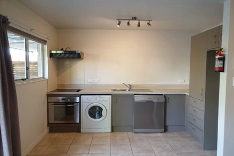 Photo of property in 7/126 Redwood Avenue, Tawa, Wellington, 5028