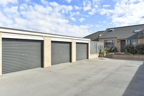 Photo of property in 16 Wiltshire Retirement Village, Rangiora, 7400