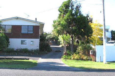 Photo of property in 2/45 Killarney Avenue, Torbay, Auckland, 0630
