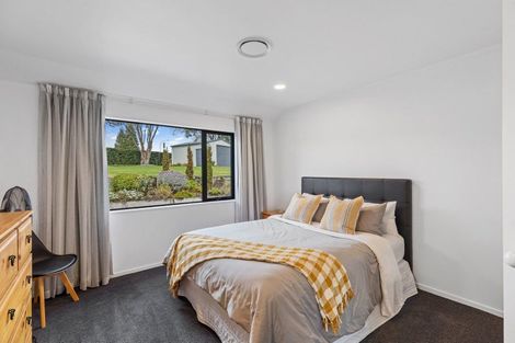 Photo of property in 135 Waikite Road, Welcome Bay, Tauranga, 3175