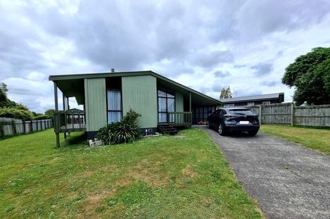 Photo of property in 10 Cedar Place, Owhata, Rotorua, 3010